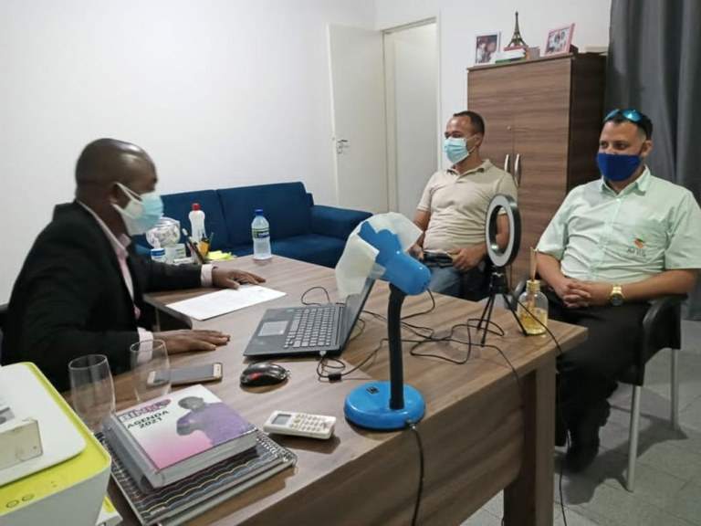 Trabalhadores de Condomínio pedem a Binho para ser incluídos no Grupo Prioritário