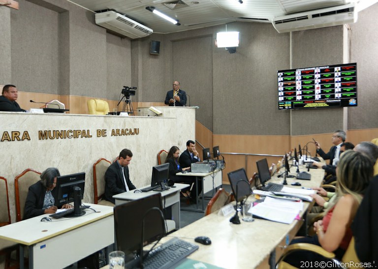 Tribuna Livre debate situação dos servidores públicos de Aracaju