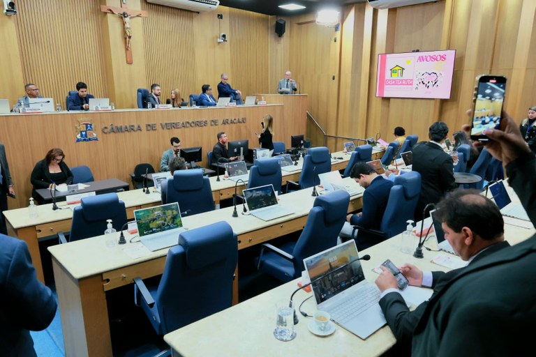 Tribuna Livre destaca balanço das ações desenvolvidas pela Avosos em 2024