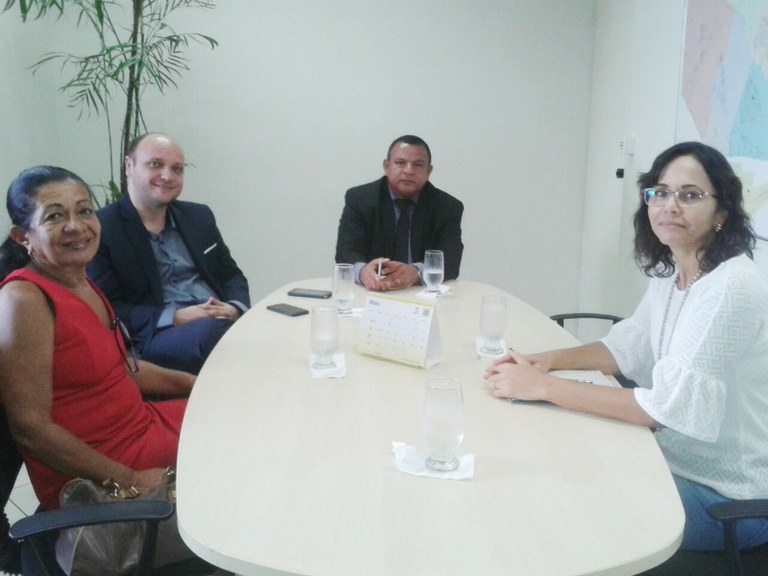 Vereador Américo de Deus pede atenção aos gestores municipais sobre a situação vivida por moradores de áreas de risco