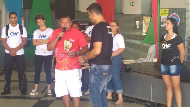 Vereador Américo de Deus recebe prêmio Congresso Nordestino de Forró