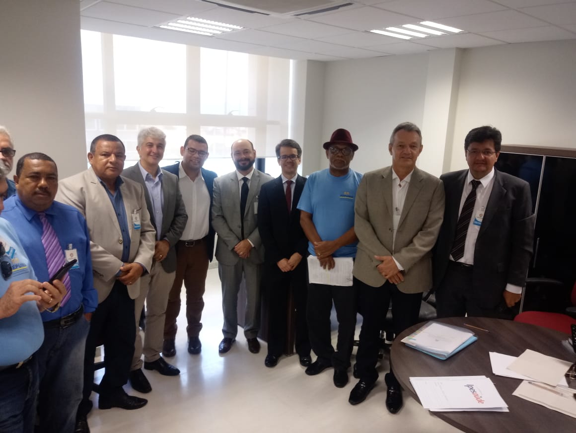 Vereador Américo de Deus se reúne no MPE para tratar do Convênio Ipesaúde