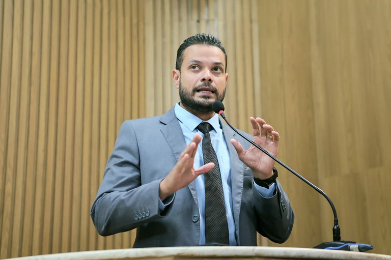 Vereador Anderson de Tuca comenta mudanças na Avenida Nestor Sampaio