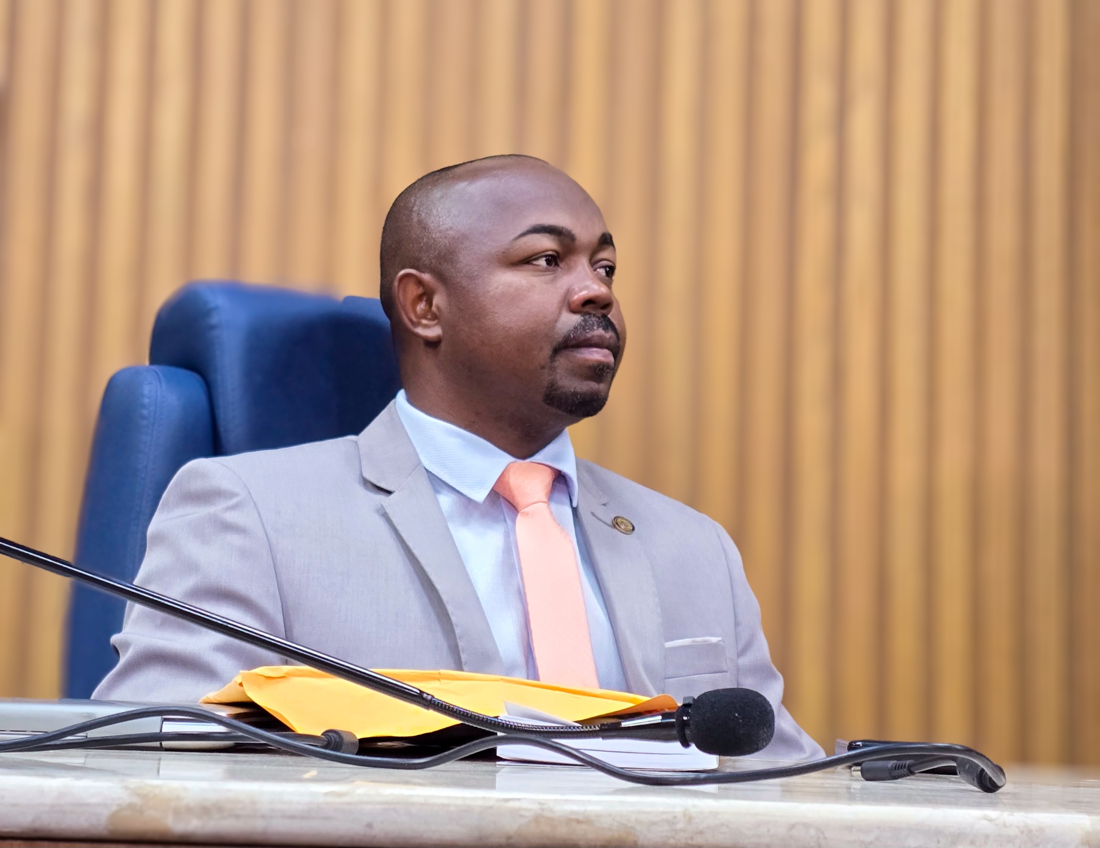 Vereador Binho apresenta balanço das ações em prol da comunidade no mês de abril