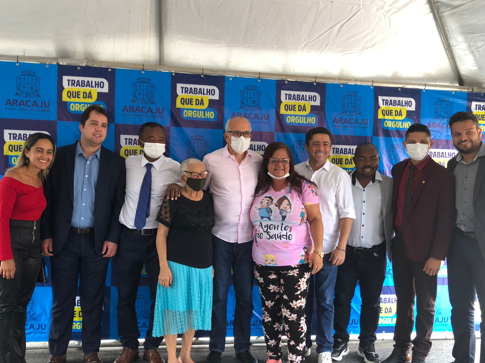 Vereador Binho comemora inauguração da Praça do Conjunto Almirante Tamandaré