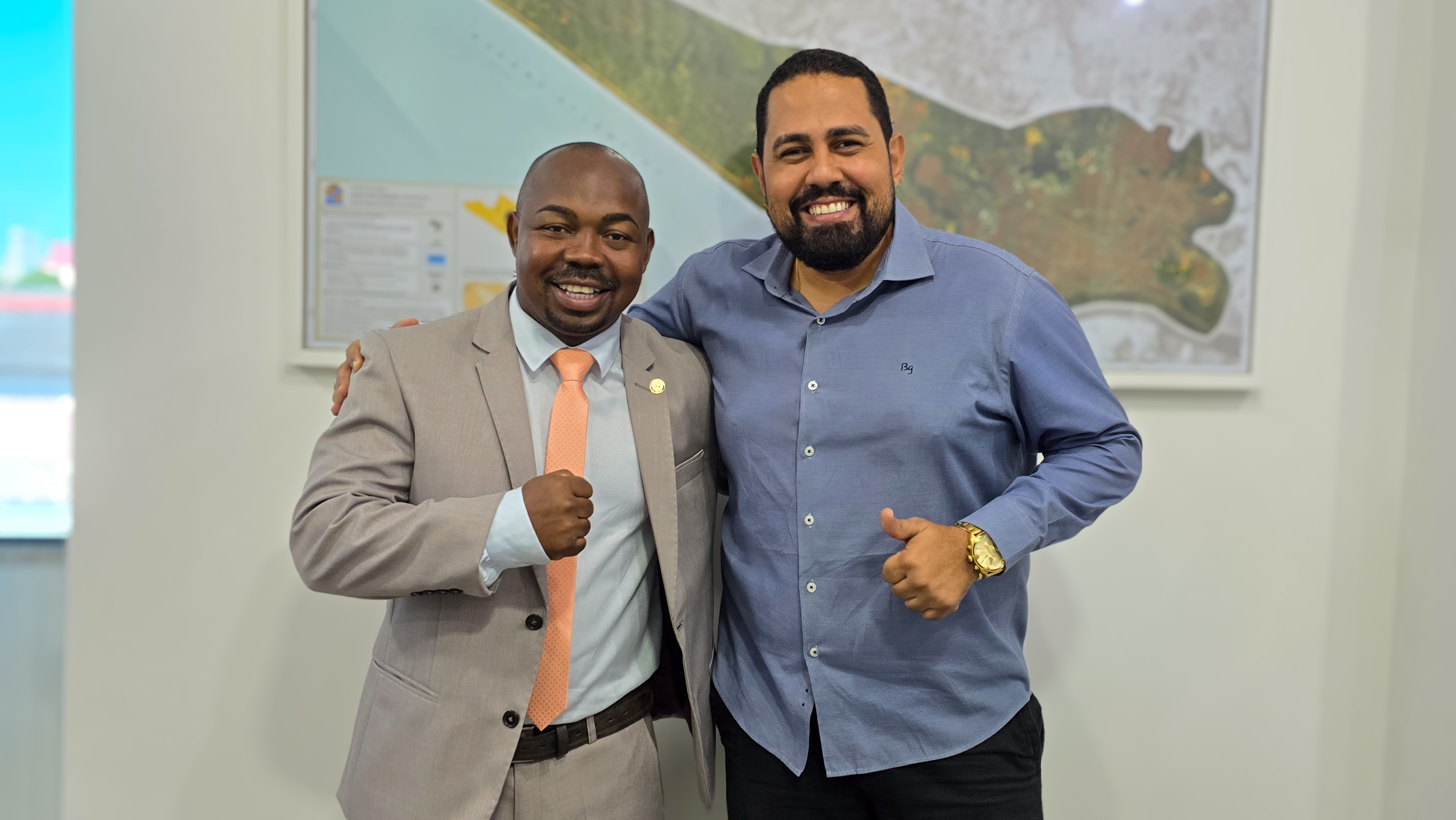 Vereador Binho leva demandas da população ao presidente da Emsurb