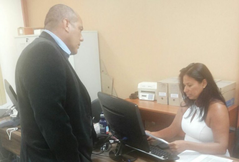 Vereador Cabo Amintas mostra que tem palavra e entrega ofício na OAB/SE