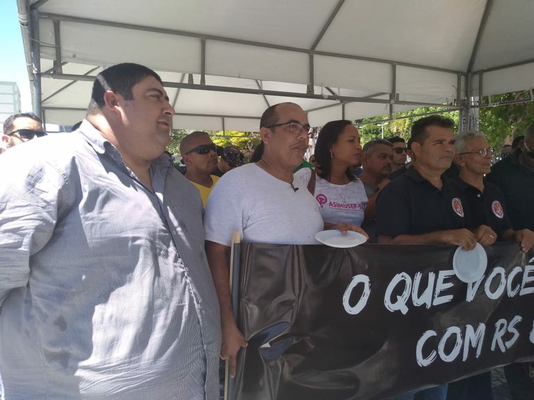 Vereador Cabo Didi apoia manifestação da Polícia