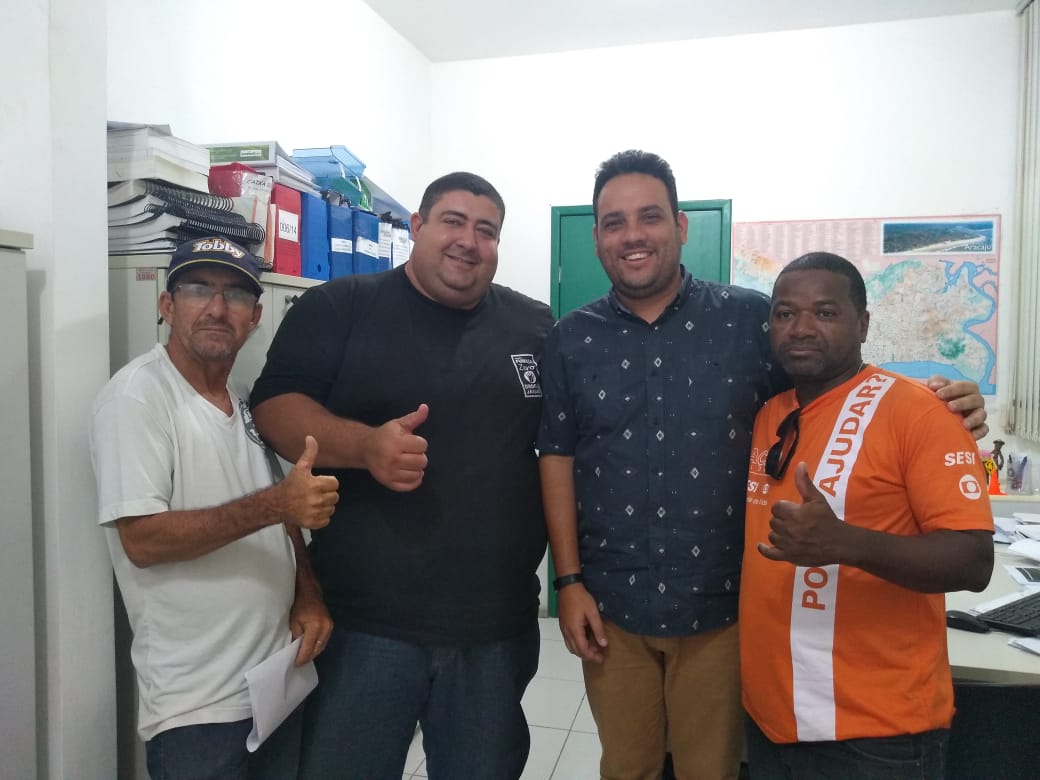 Vereador Cabo Didi solicita abrigo de ônibus para o Santa Tereza