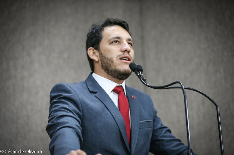 Vereador Camilo agradece a participação social na audiência pública sobre a Reforma Trabalhista 