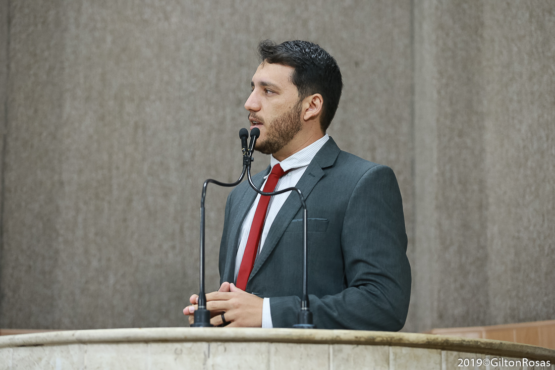 Vereador Camilo parabeniza prefeito Edvaldo Nogueira pelas novas obras de Aracaju