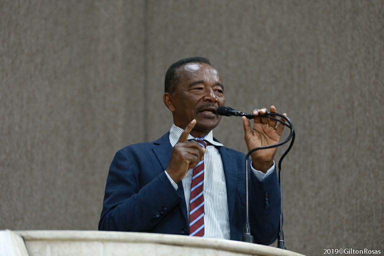 Vereador Dr. Manuel Marcos destaca a influencia da mãe na vida dos filhos