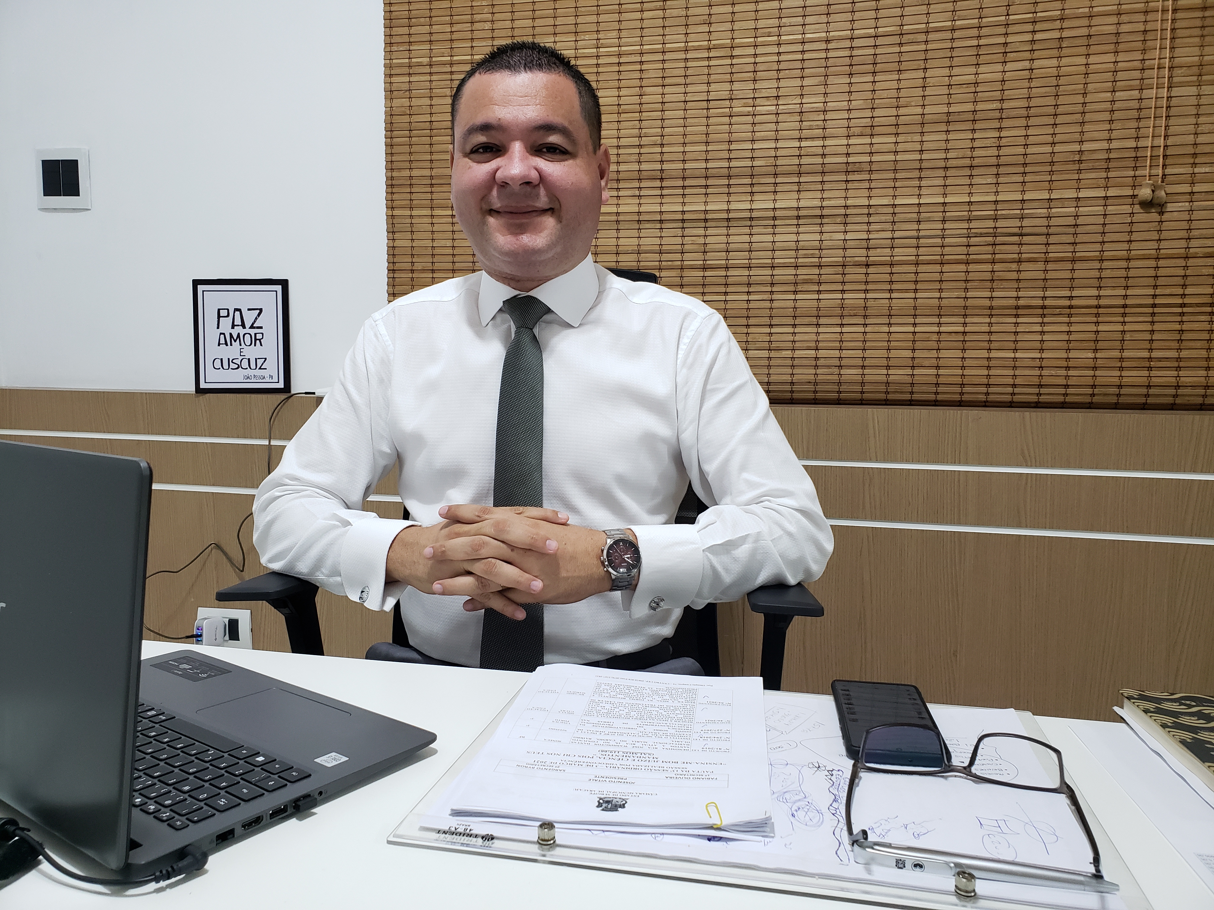 Vereador Eduardo Lima leva demandas do bairro Marivan à Comissão de Obras