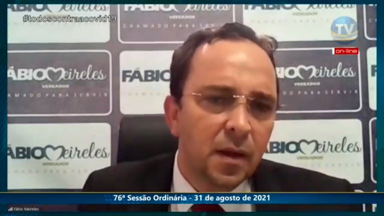 Vereador Fábio Meireles parabeniza o trabalho da Deso no bairro Santos Dumont