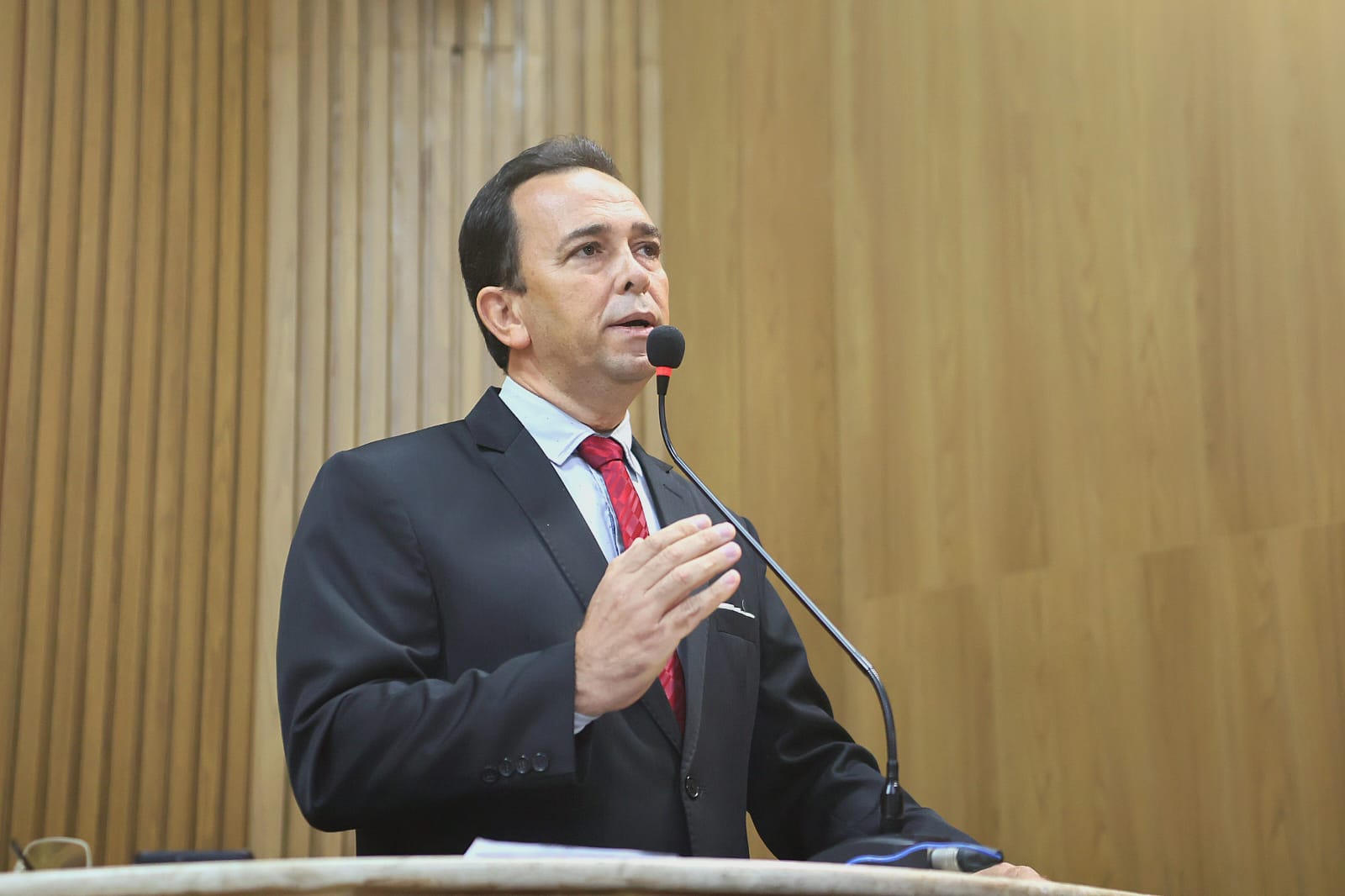 Vereador Fábio Meireles (PDT ) cobra liberação de R$ 100 mil para o IPAESE em Aracaju