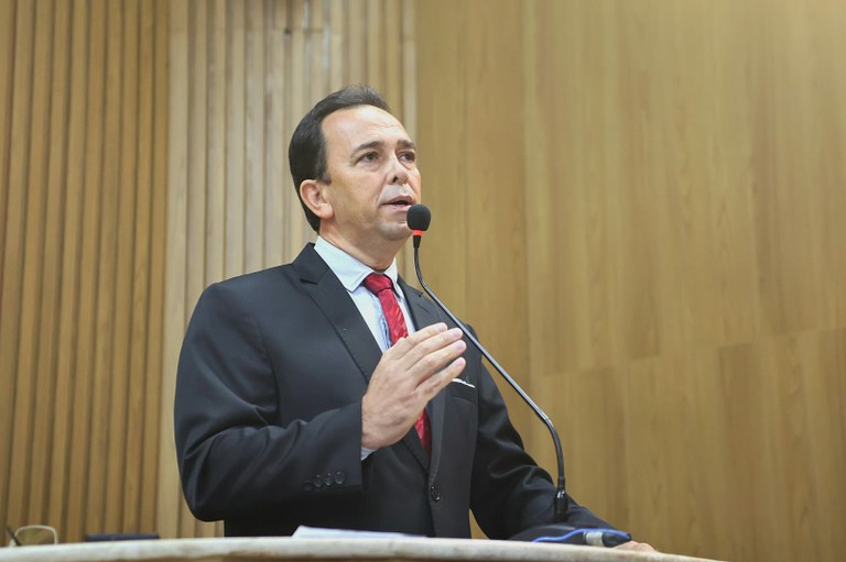 Vereador Fábio Meireles (PDT ) cobra liberação de R$ 100 mil para o IPAESE em Aracaju