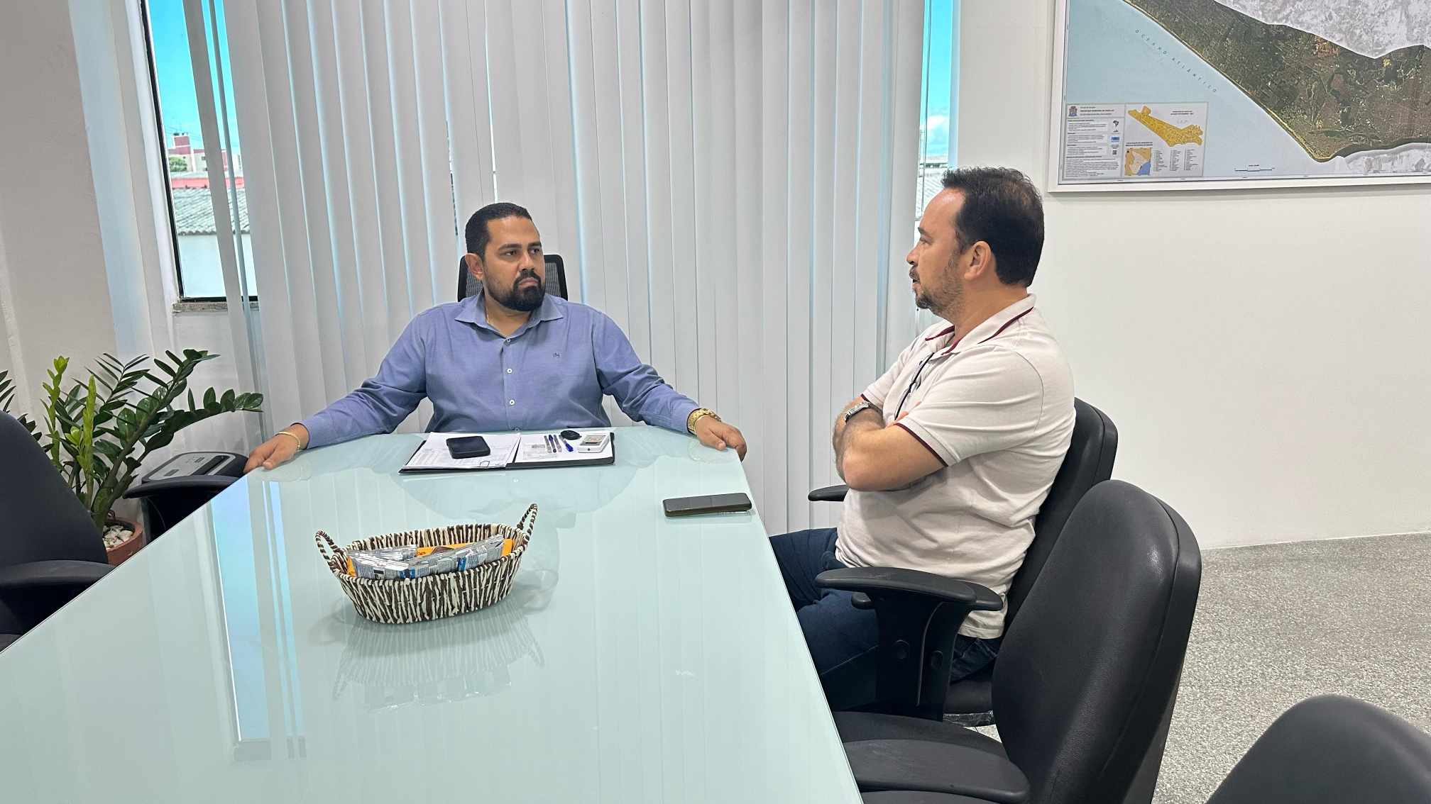 Vereador Fábio Meireles (PDT) cobra limpeza de canais e podas de árvores de Aracaju 