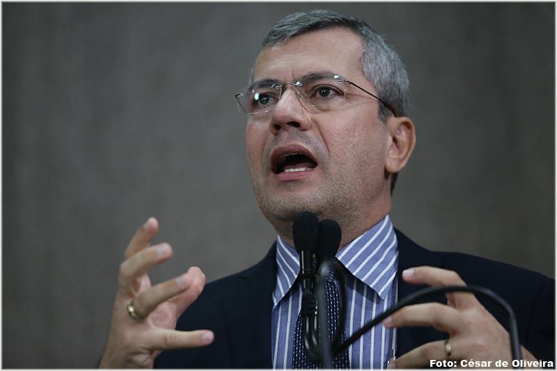 Vereador Iran apresenta Moção contra Xenofobia de vereadora