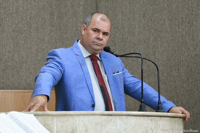 Vereador Isac: “Por que nenhum gestor é preso por deixar faltar medicamento?”