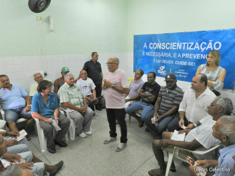 Vereador Isac e profissionais do Dona Jovem promovem tarde de saúde