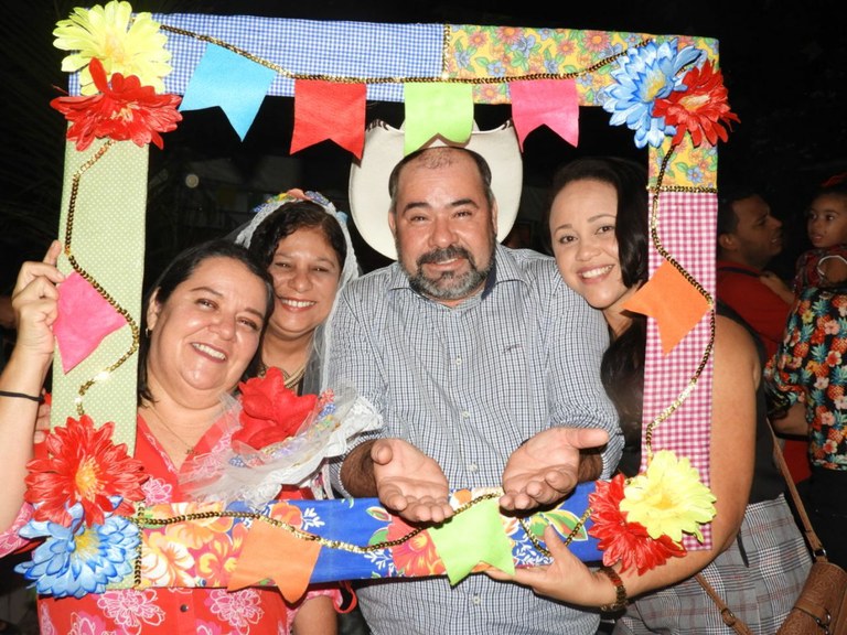 Vereador Isac participa de festejos juninos no interior e na capital