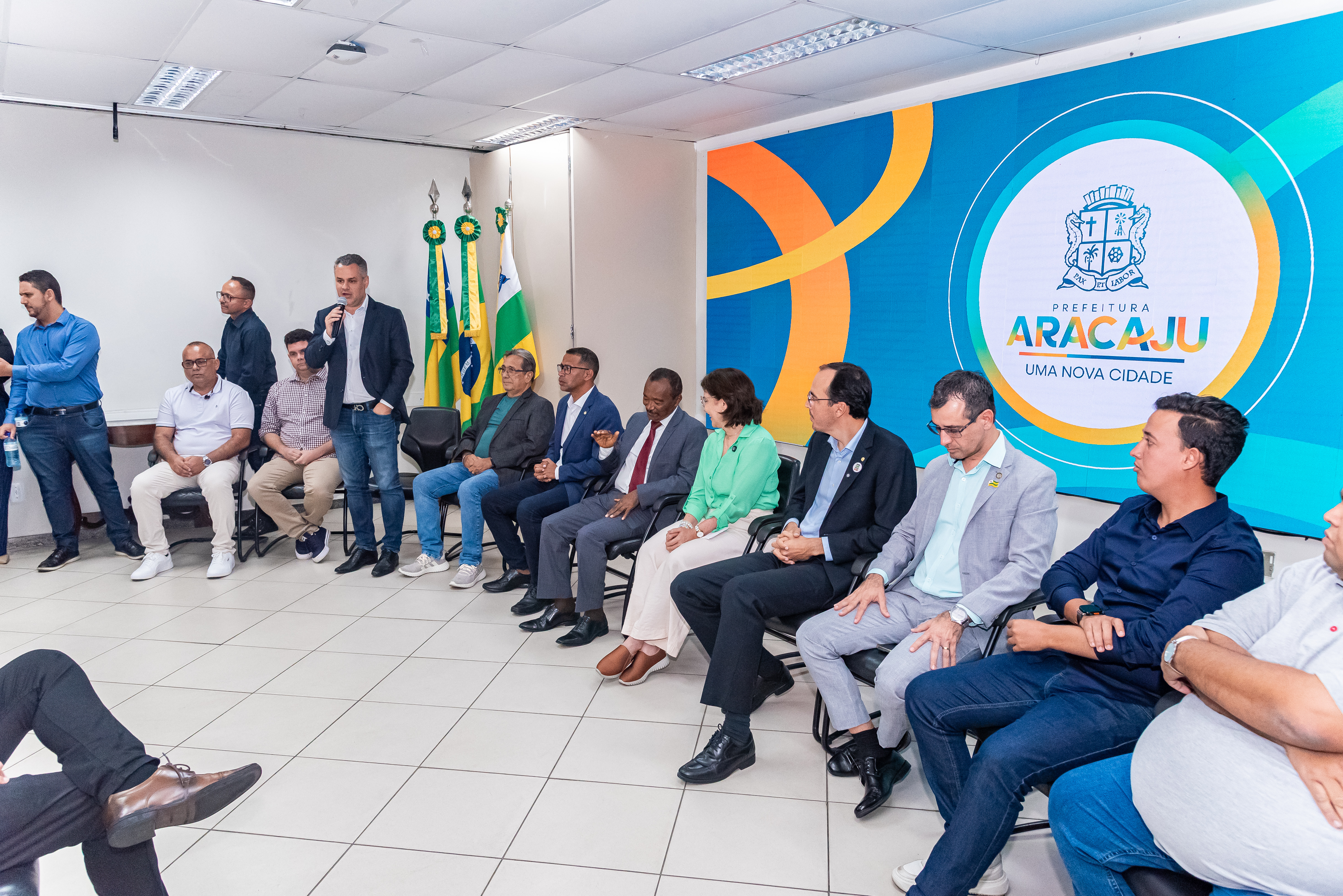 Vereador Isac Silveira celebra convênio que garante recursos para Confiança, Sergipe e Falcon