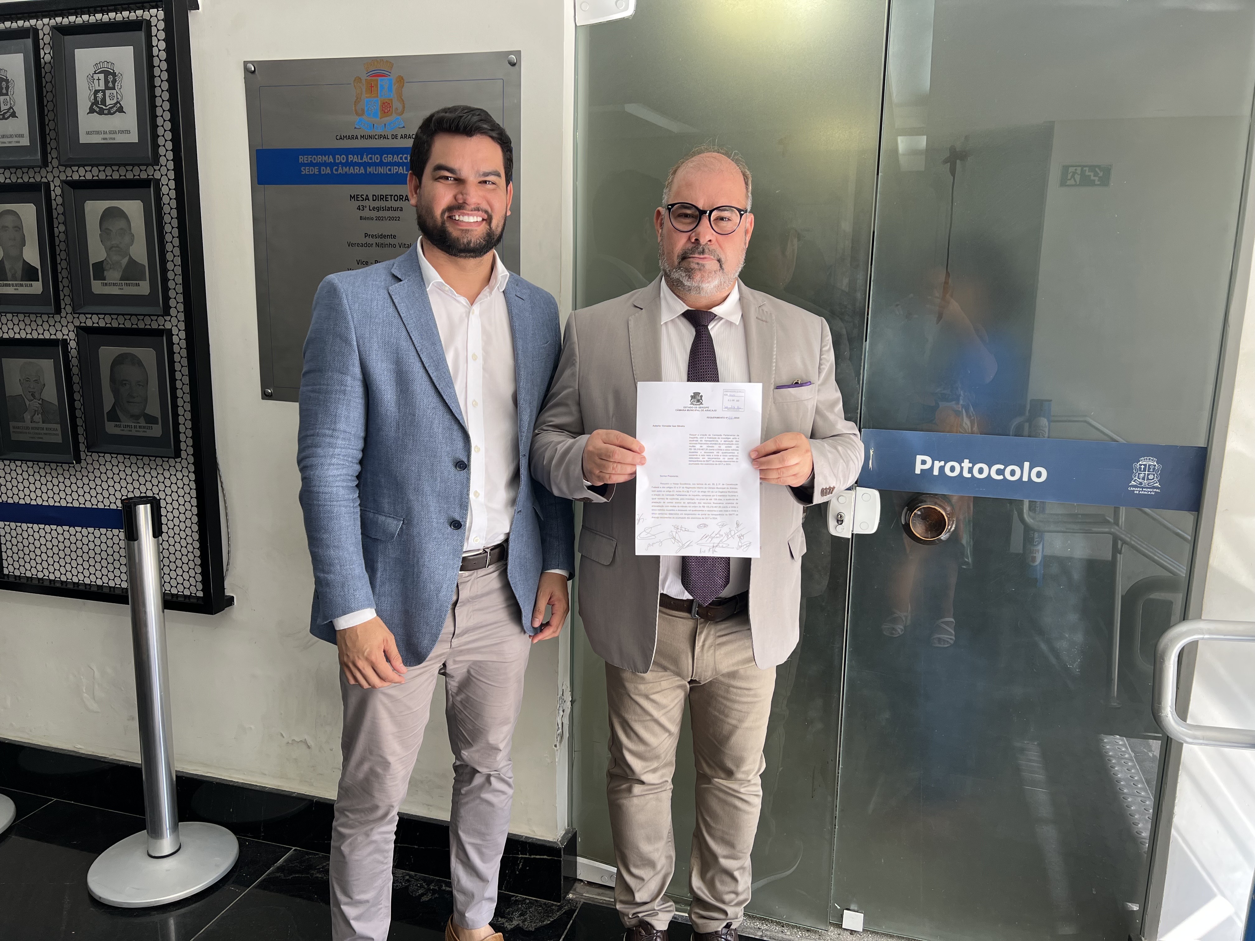 Vereador Isac Silveira protocola pedido de CPI para apurar destino de R$ 135 milhões em multas de trânsito em Aracaju 