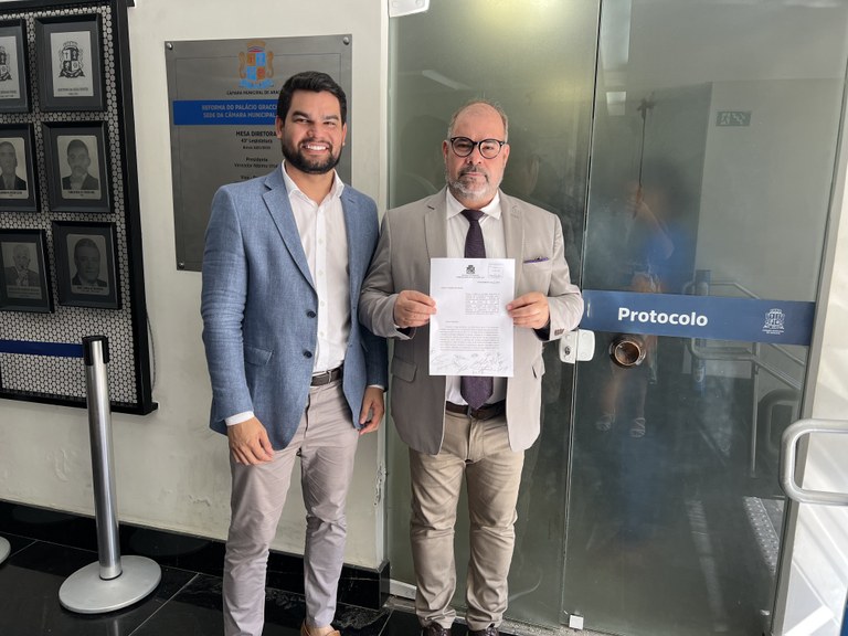 Vereador Isac Silveira protocola pedido de CPI para apurar destino de R$ 135 milhões em multas de trânsito em Aracaju 