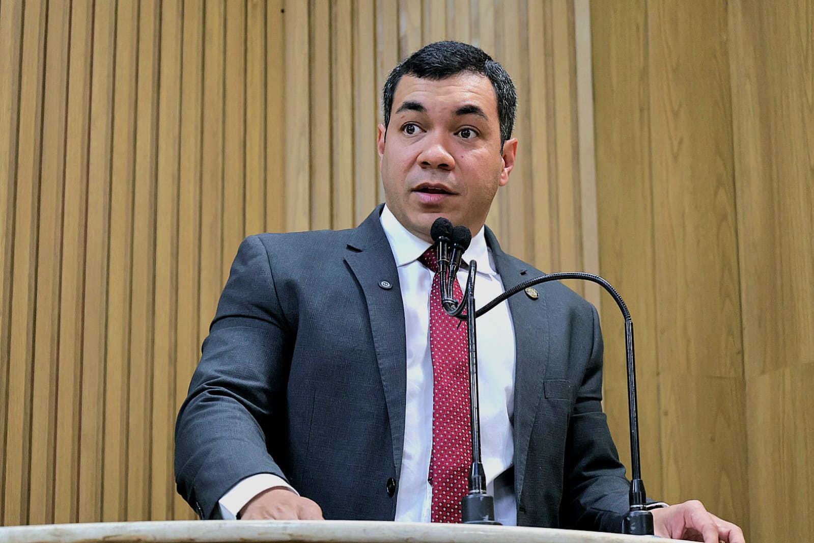 Vereador Levi Oliveira reforça necessidade da atuação de profissionais de educação física em UBSs de Aracaju 