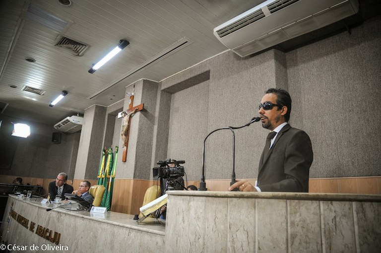 Vereador Lucas Aribé destaca ações da campanha das calçadas em Aracaju