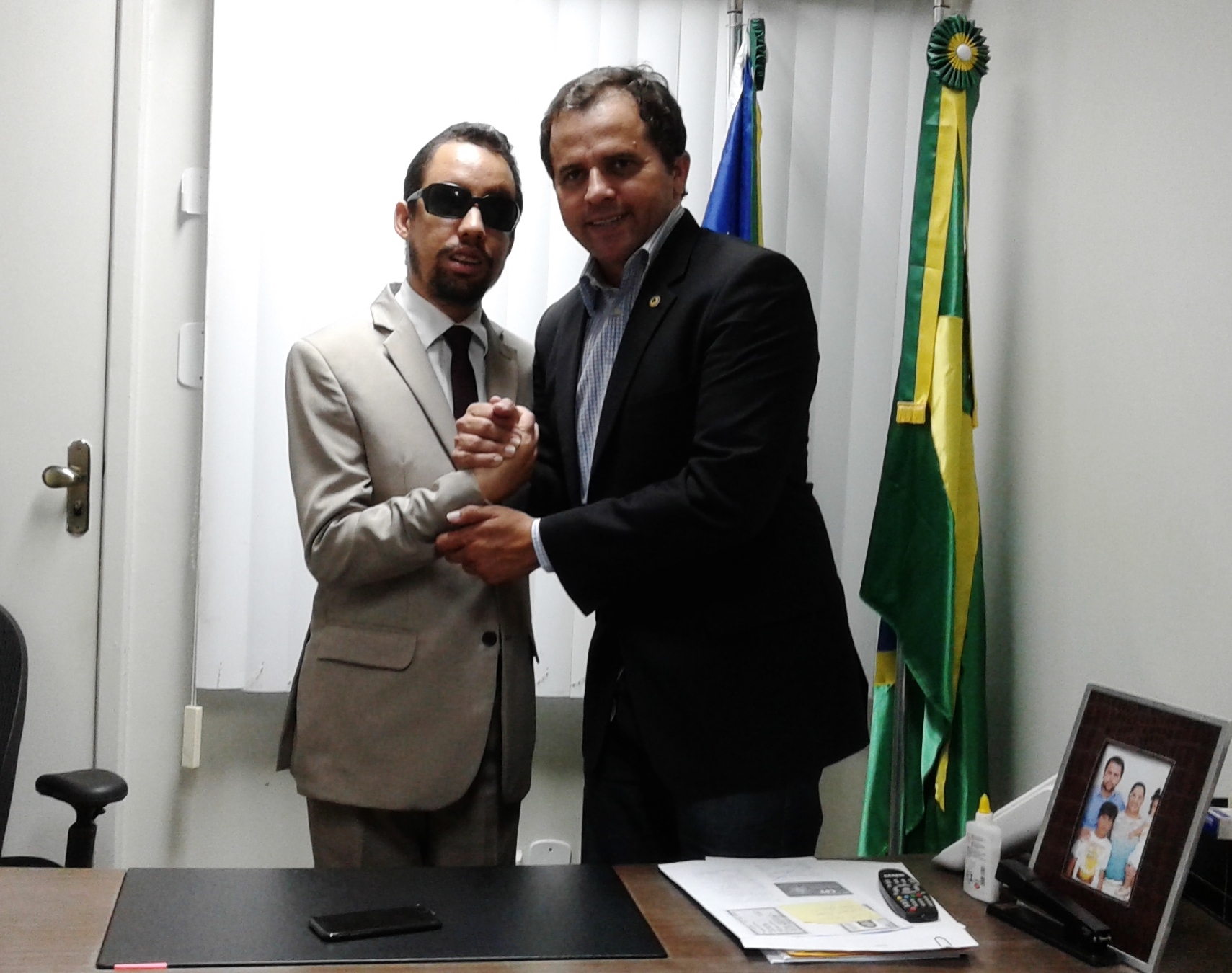 Vereador Lucas Aribé firma parceria com deputado Estadual Jairo de Glória