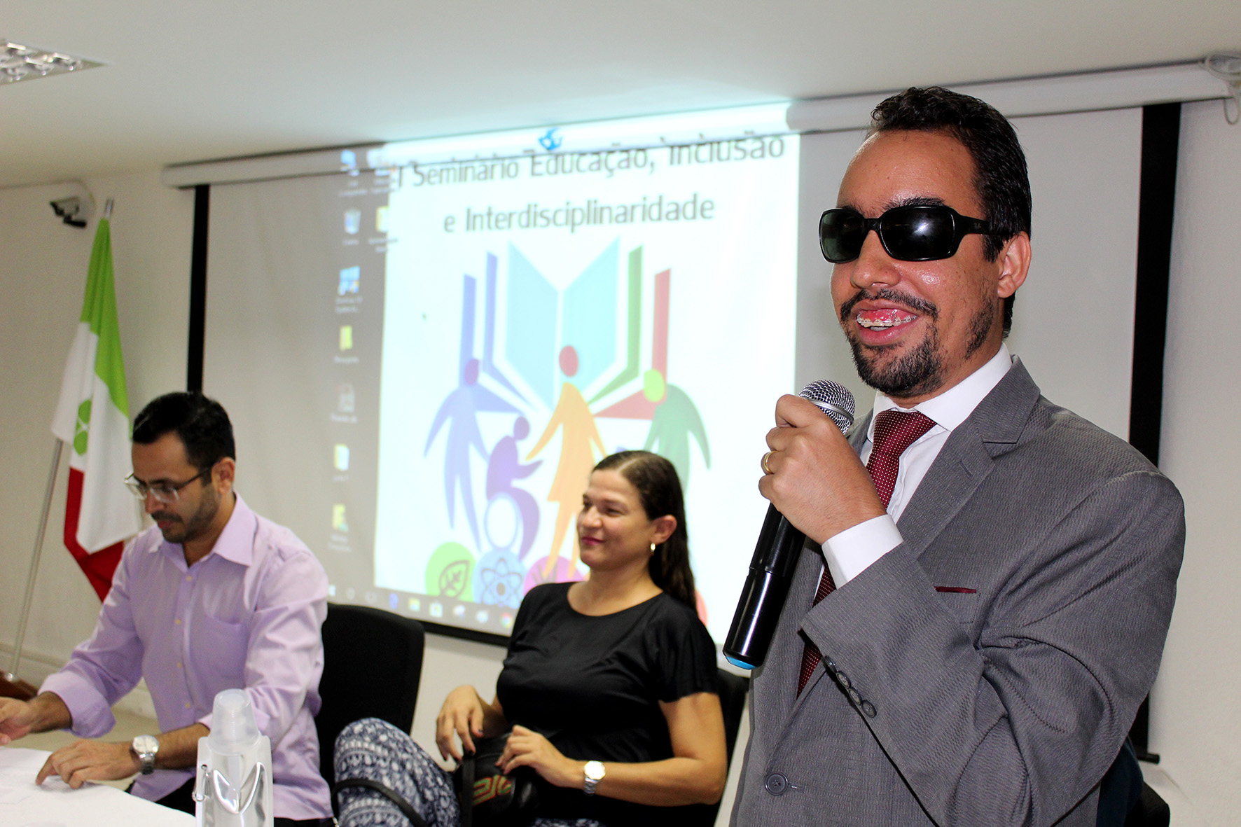 Vereador Lucas Aribé participa de mesa redonda no IFS