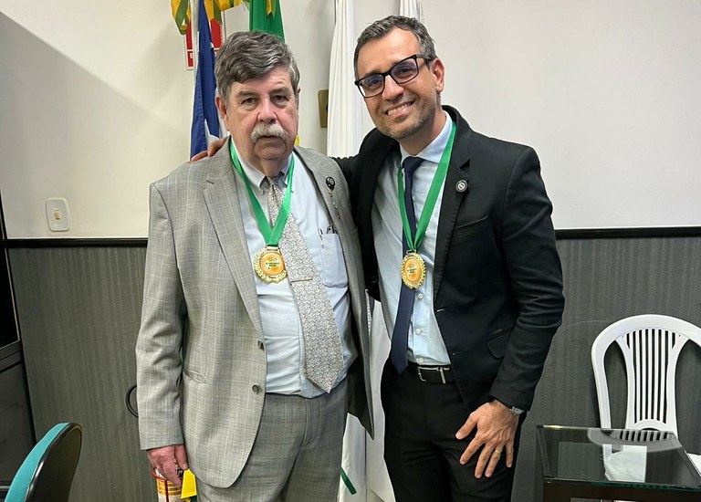 Vereador Lúcio Flávio recebe Medalha Dr. Fedro Portugal da Somese 