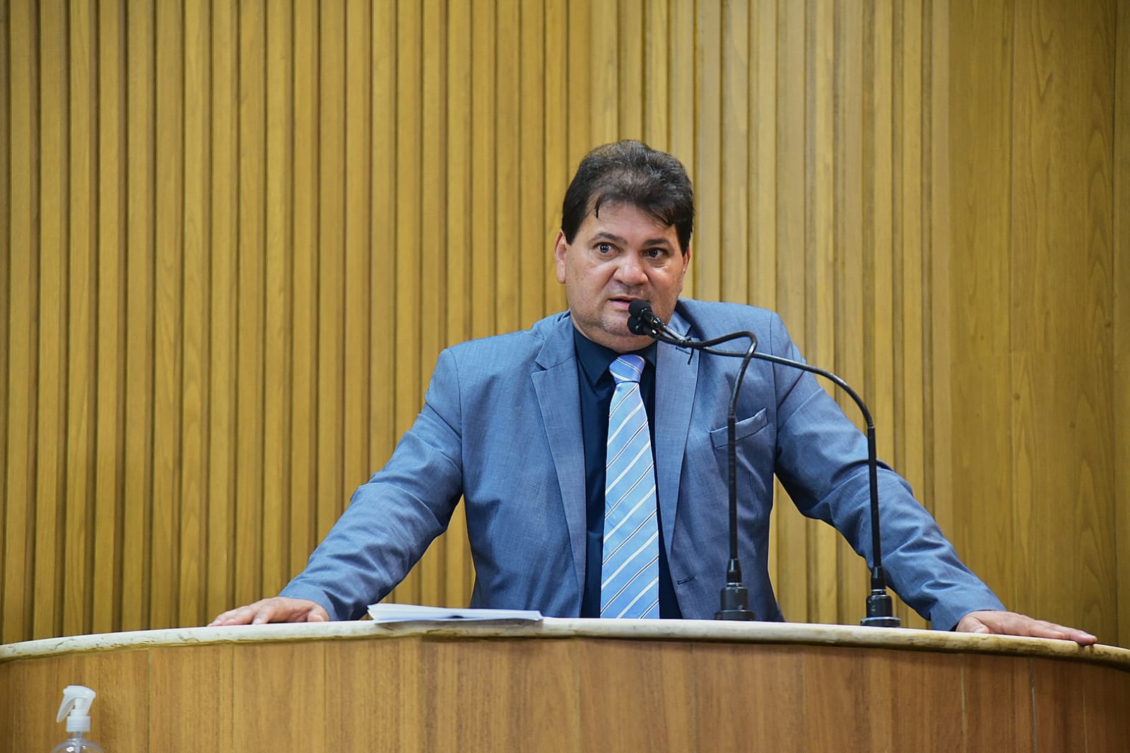 Vereador Miltinho Dantas cobra instalação de lombada na Orla de Atalaia após acidente fatal 