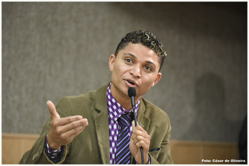 Vereador Palhaço Soneca se coloca a favor dos carroceiros