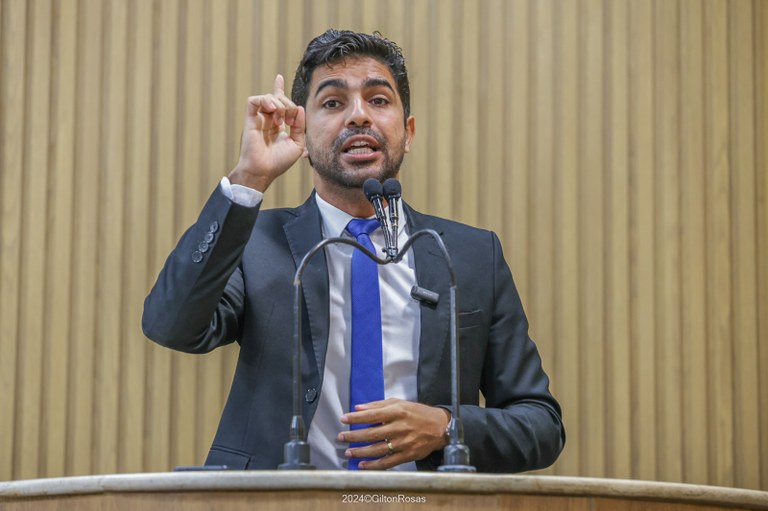 Vereador Pastor Diego rebate críticas e desaprova postura de Lula