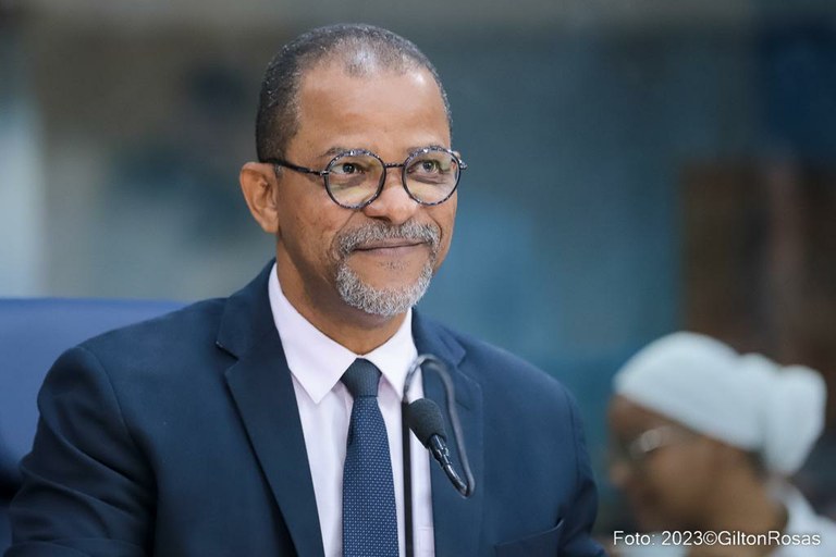 Vereador Professor Bittencourt protocola PL sobre uso da Cannabis para fins medicinais