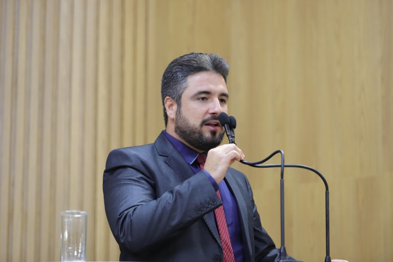 Vereador Ricardo Vasconcelos fala sobre boas experiências adquiridas no congresso em Curitiba