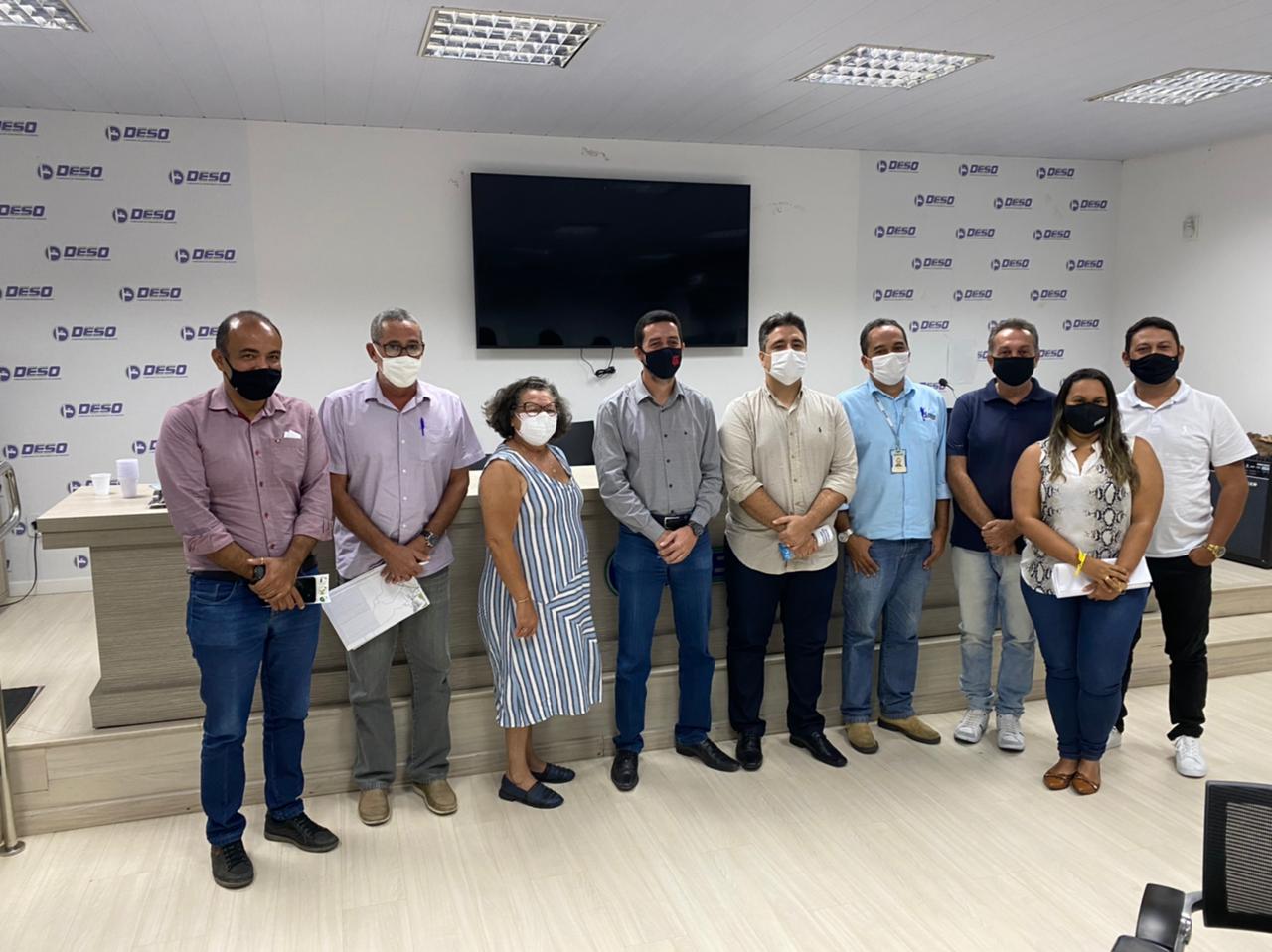 Vereador Ricardo Vasconcelos faz visita à Deso para discutir soluções para a cidade