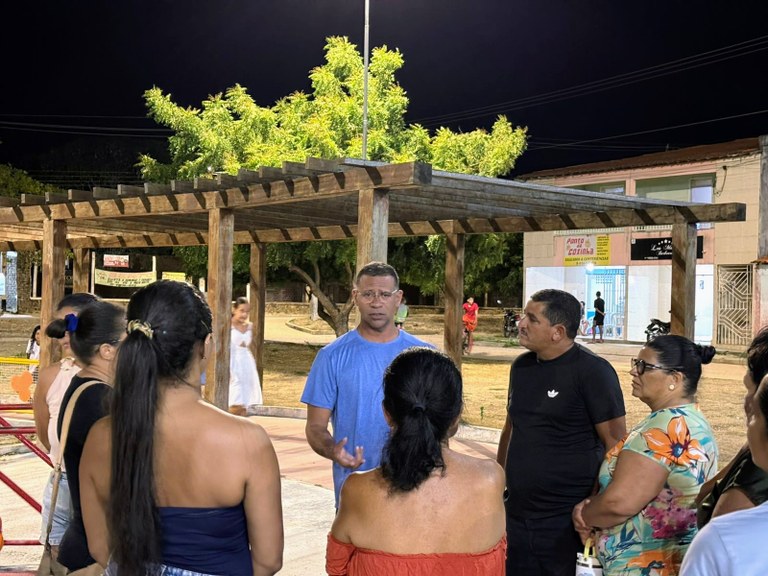 Vereador Sargento Byron acolhe demandas de moradores do povoado Areia Branca  