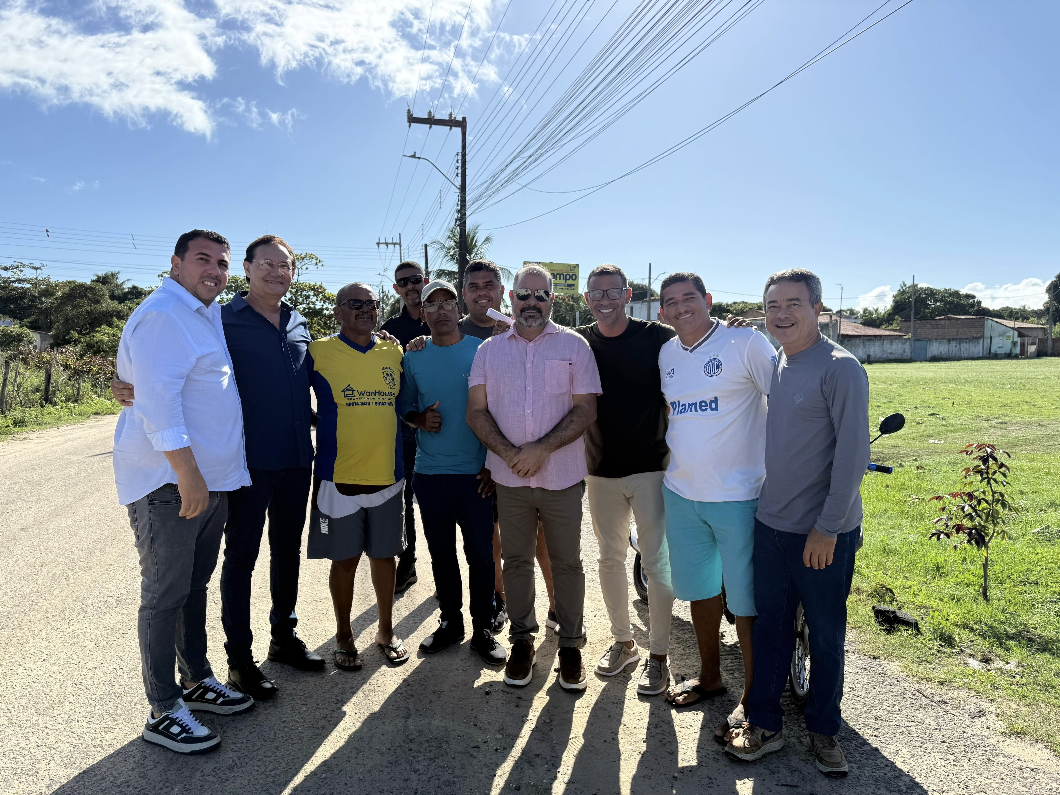 Vereador Sargento Byron apresenta queixa da comunidade de Areia Branca para gestão municipal 