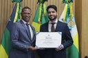 Vereador Sargento Byron concede Título de Cidadão Aracajuano ao professor e advogado, Caio Lima