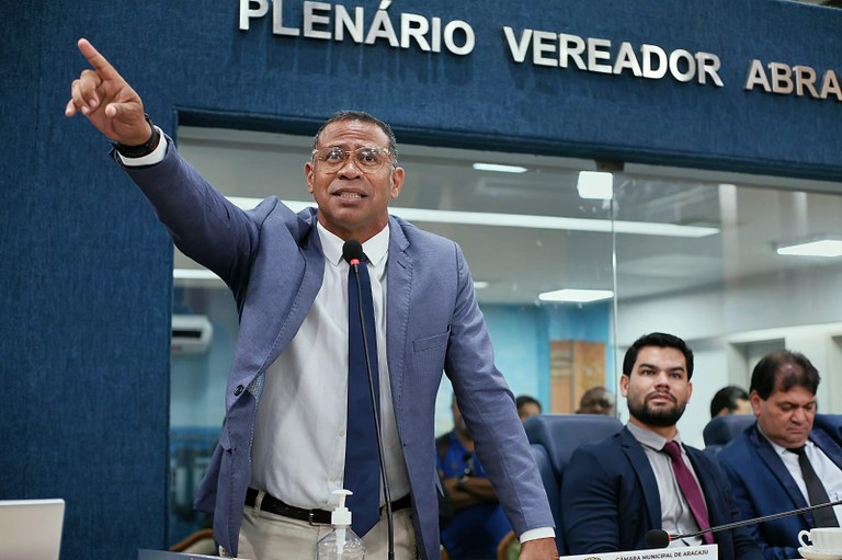 Vereador Sargento Byron denuncia vandalismo no Cemitério dos Náufragos