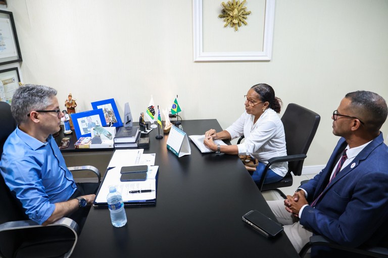 Vereador Sargento Byron dialoga sobre investimentos do Senado para políticas públicas voltadas ao tratamento de pacientes com epilepsia 