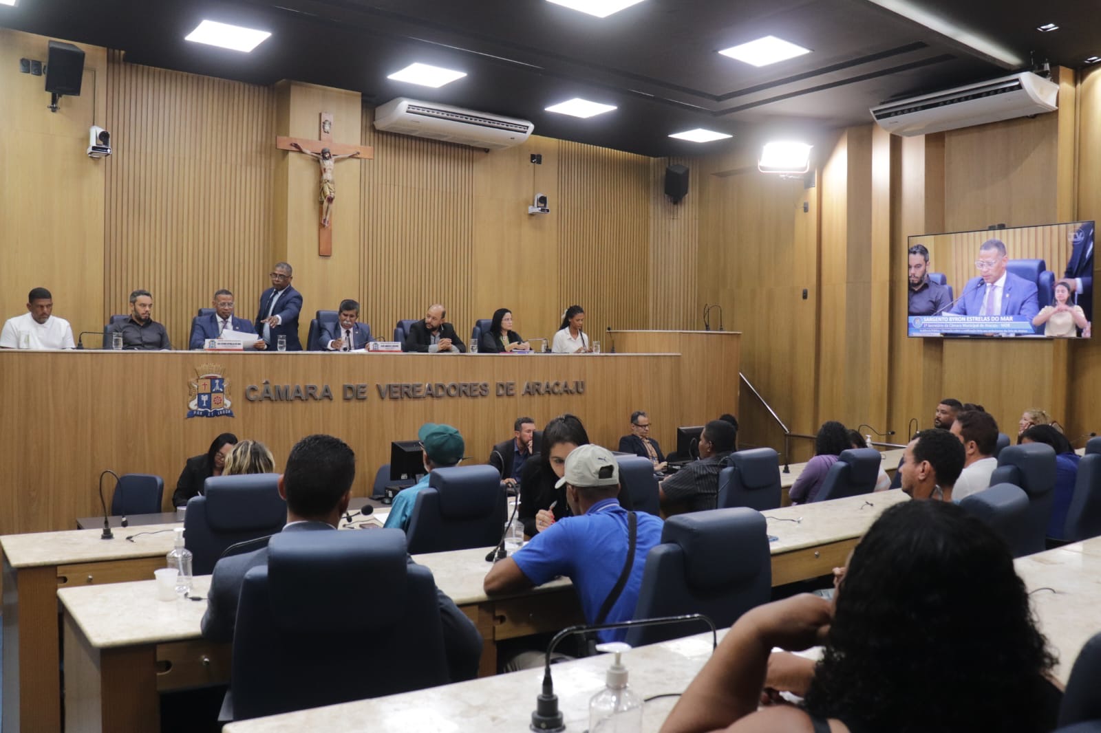 Vereador Sargento Byron - Estrelas do Mar participa de audiência pública com os permissionários da Orla de Atalaia 