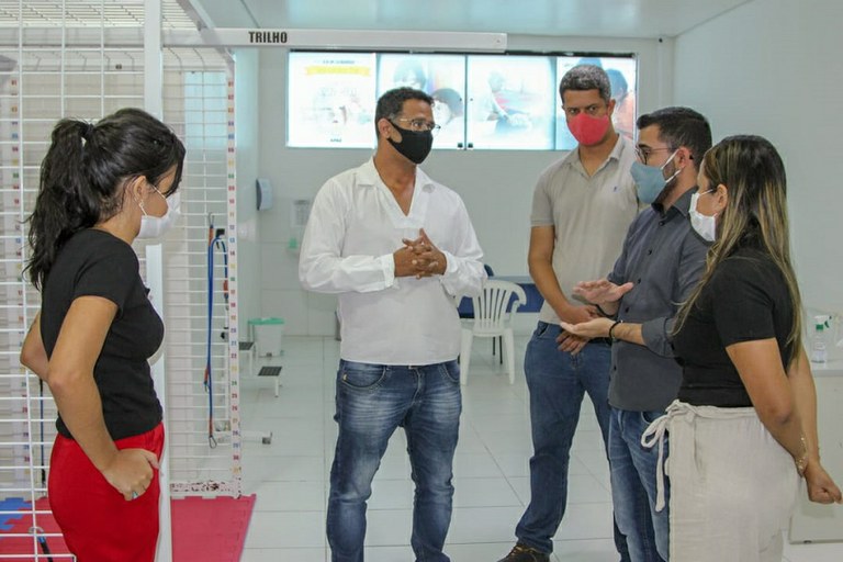 Sargento Byron pleiteia iniciativa do poder público para resolver problemas enfrentados pela Apae Aracaju