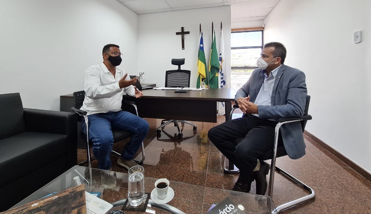 Vereador Sargento Byron se reúne com presidente do CRC