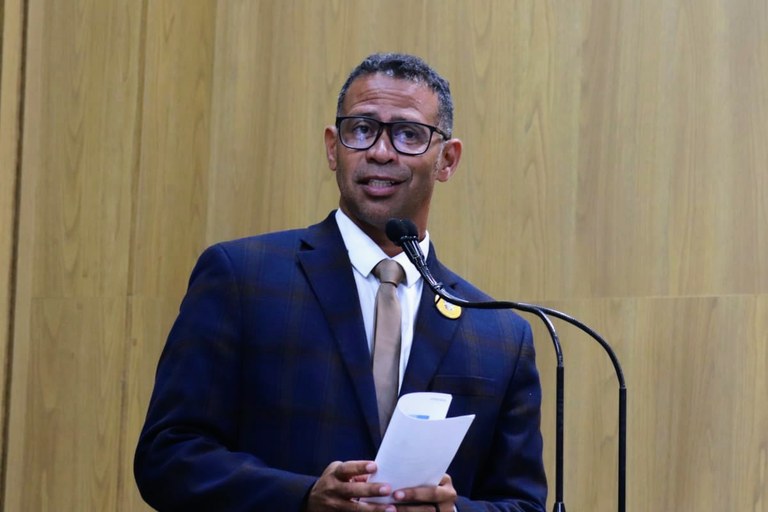 Vereador Sargento Byron tem PL aprovado para isenção de taxa de inscrição para pessoa com deficiência em corrida de rua em Aracaju  