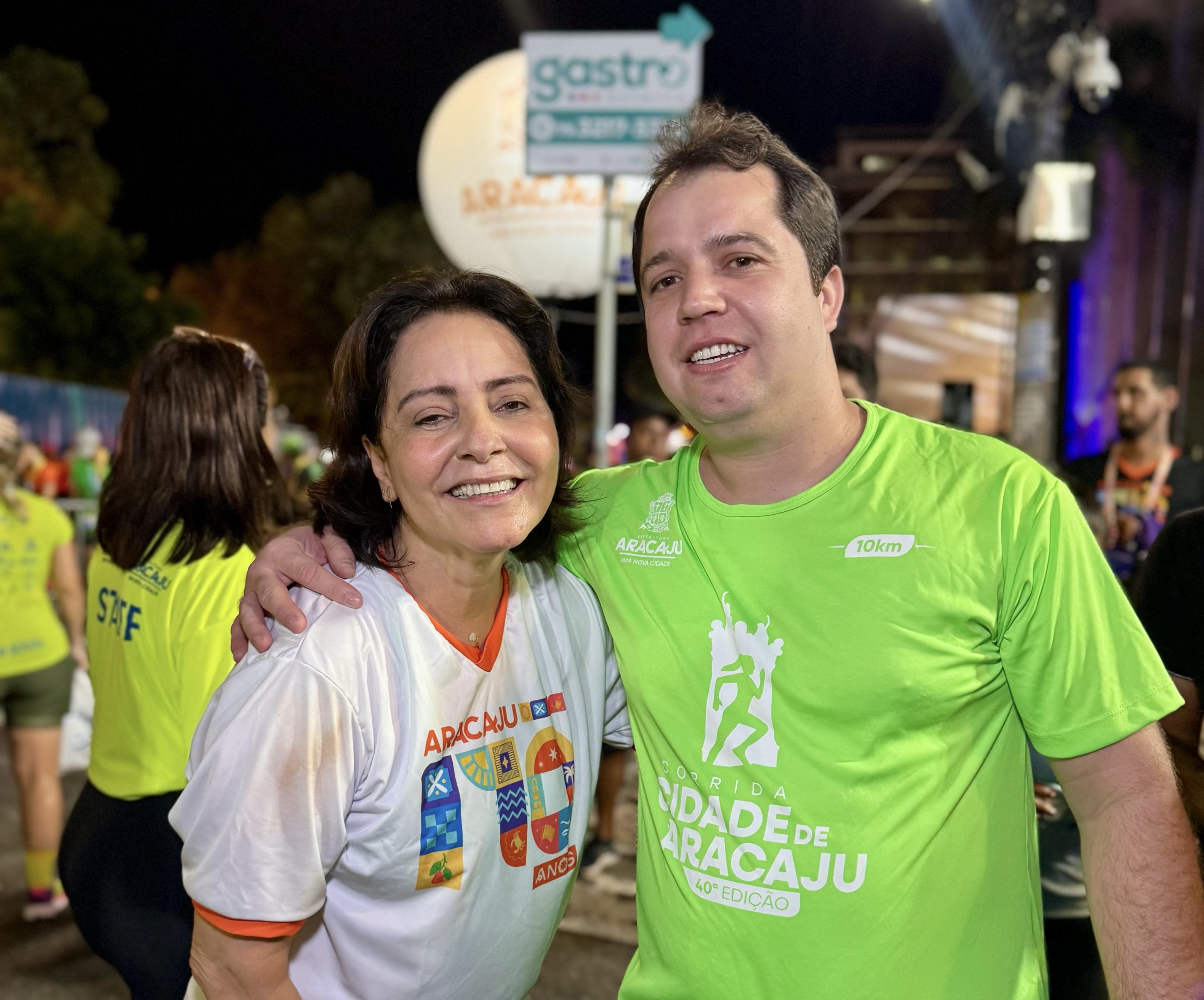 Vereador Sávio parabeniza gestão Emília por programação do aniversário de Aracaju     