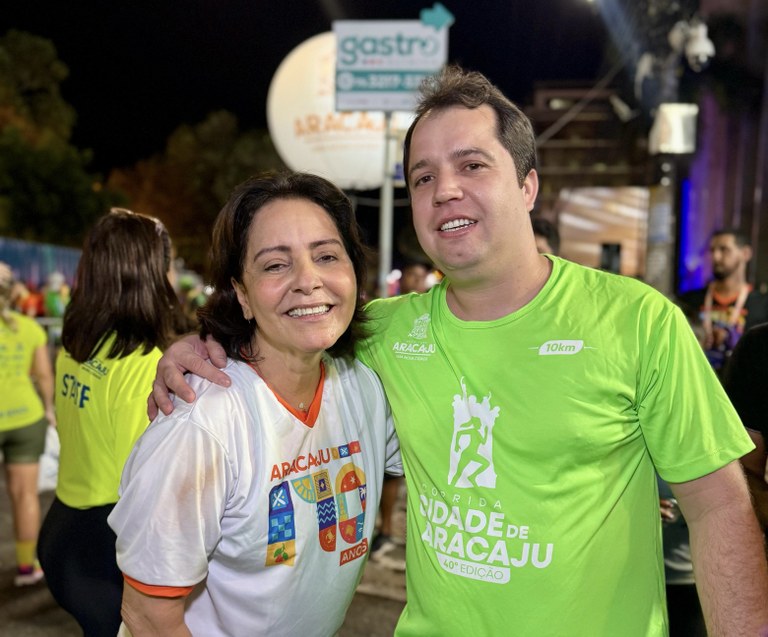 Vereador Sávio parabeniza gestão Emília por programação do aniversário de Aracaju     